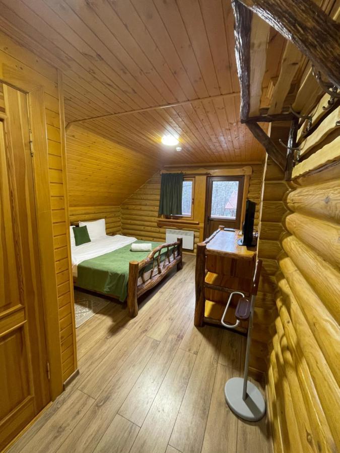 Sky Land Camping & Resort Cricova Exteriér fotografie